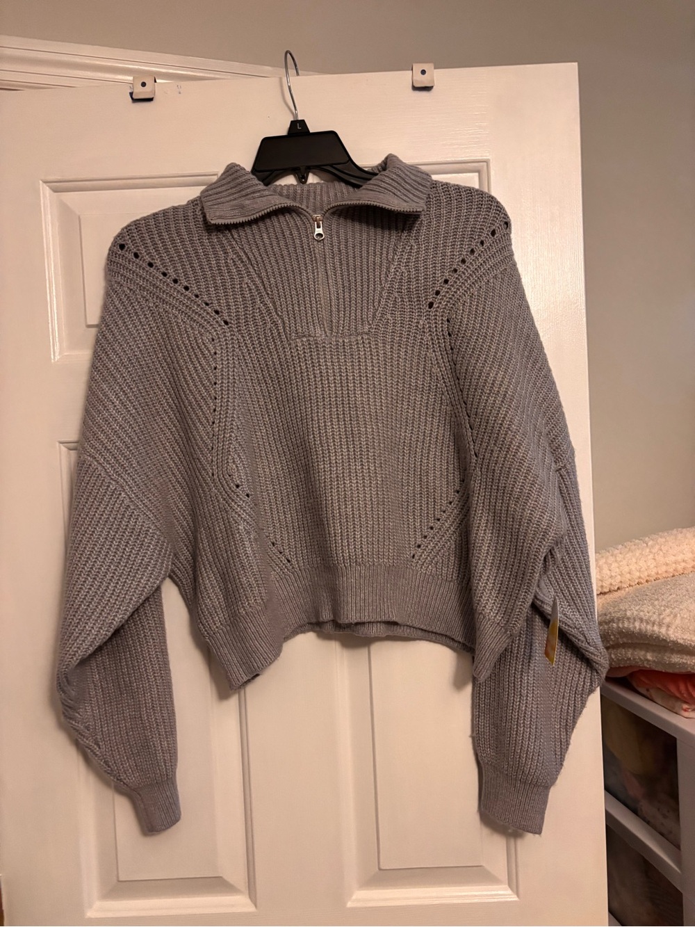 Cropped Light Gray Half-Zip Turtleneck Sweater